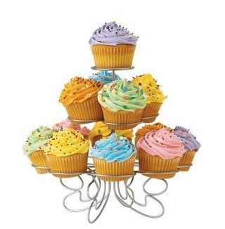 Luzy's Light-weight Tiered Metal Dessert and Cupcake Stand